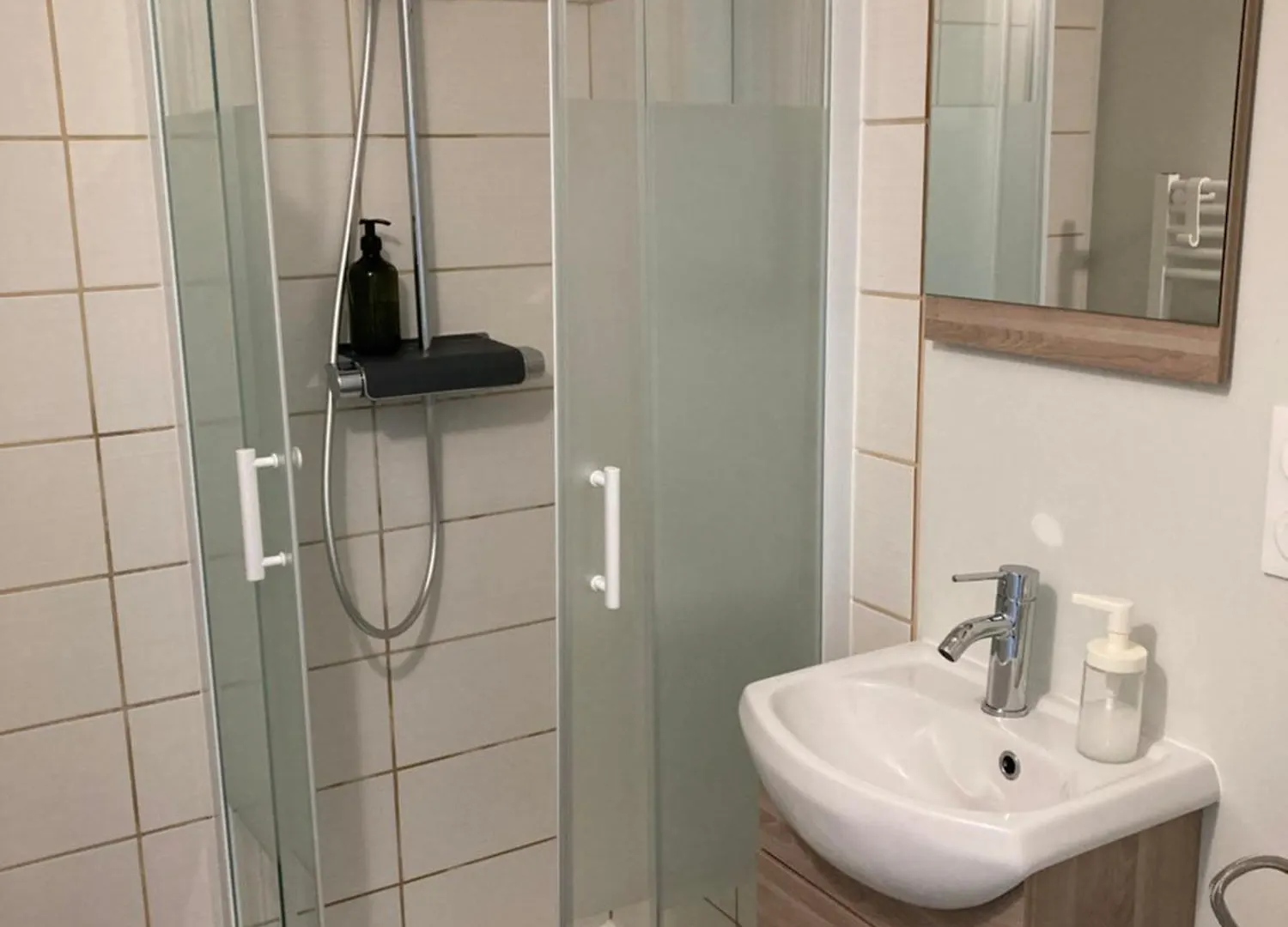L'Eau Qui Dort - Chambres Et Tables D'Hotes Pleslin-Trigavou Bed & Breakfast