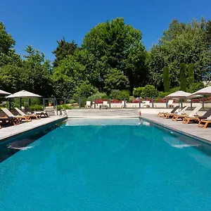 https://residence-la-reserve-ferney-voltaire.hotels-rhonealpes.com